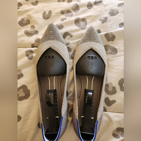 Rothy's NEW size 10.5 Silver Metallic points - Picture 6 of 9